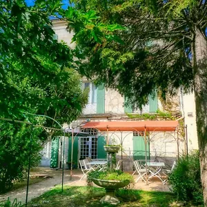 2* Hotell Au Saint Roch - Et Jardin