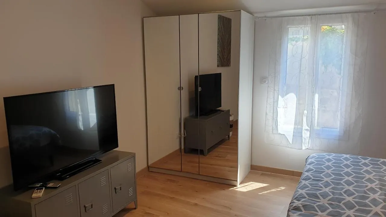 Superbe Maison 68M2 Avec Cour -Hypercentre Avignon